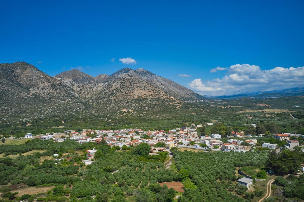 2 Bedroom Villa With Heated Swimming Pool-Spa Whirlpool-Bbq! Melidhónion エクステリア 写真